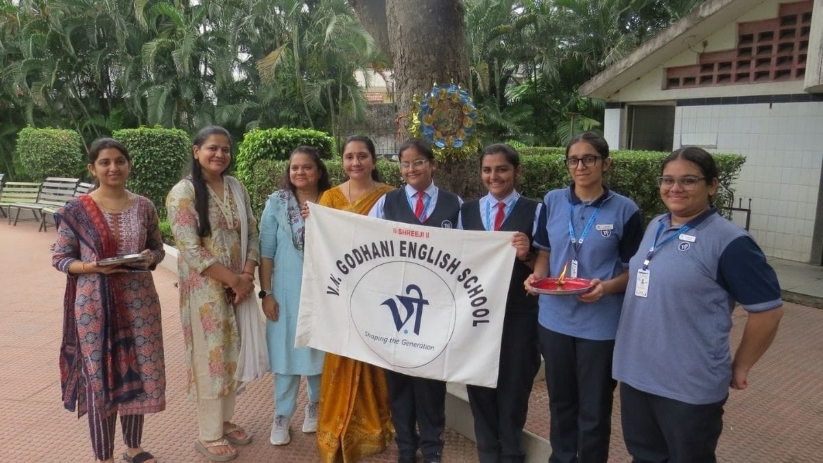 On Raksha Bandhan, Trees Became ‘Brothers’ and Daughters Became Their Protectors-PNN